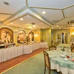 Samir Deluxe 4*