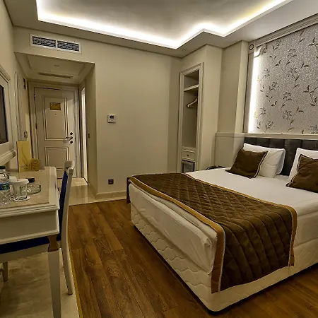 Samir Deluxe 4*