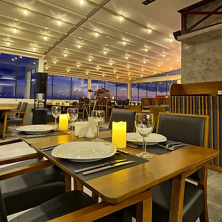 Samir Deluxe Hotel 4*