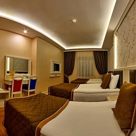 Samir Deluxe מלון 4*
