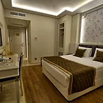 Samir Deluxe 4*